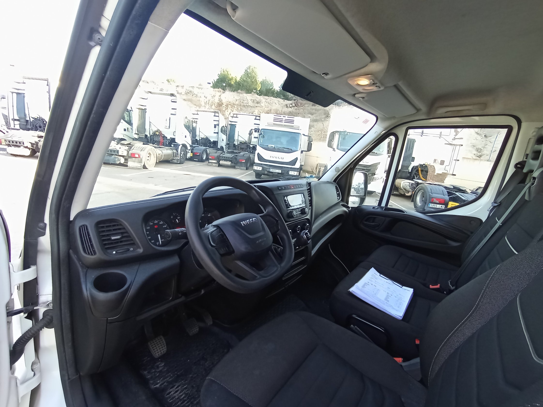 IVECO 35S16 2.3 12 M