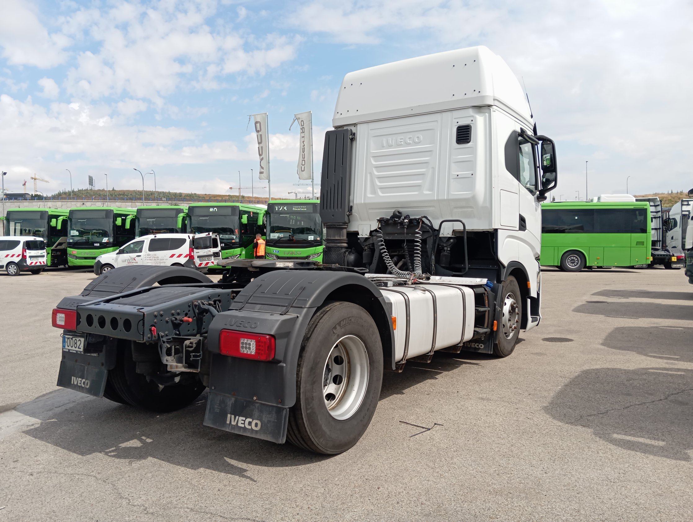 AS440S53T/P SWAY