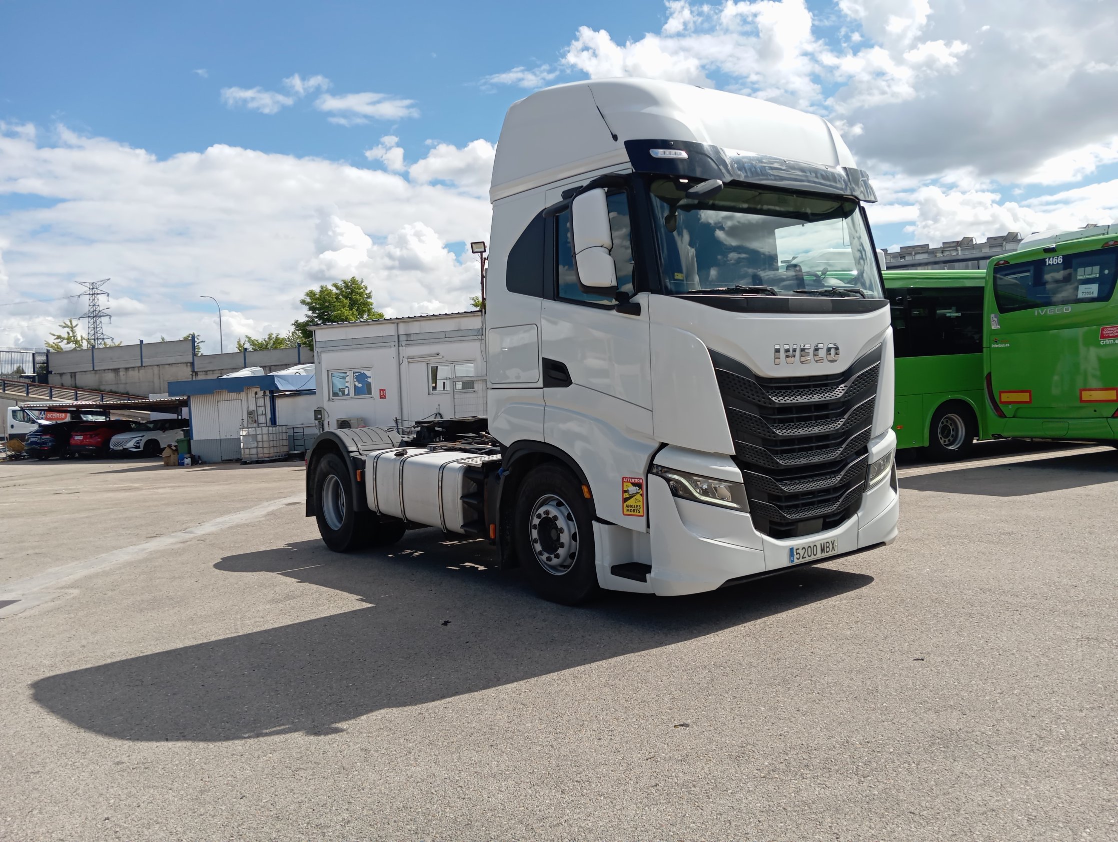 AS440S53T/P SWAY